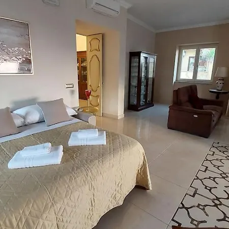 アパート Domus Terrazza Vista Mare 2 Jacuzzi *